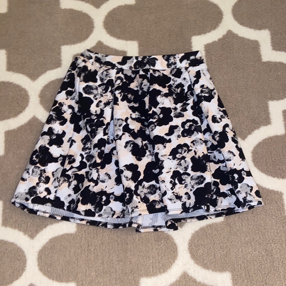 Black and white floral skirt